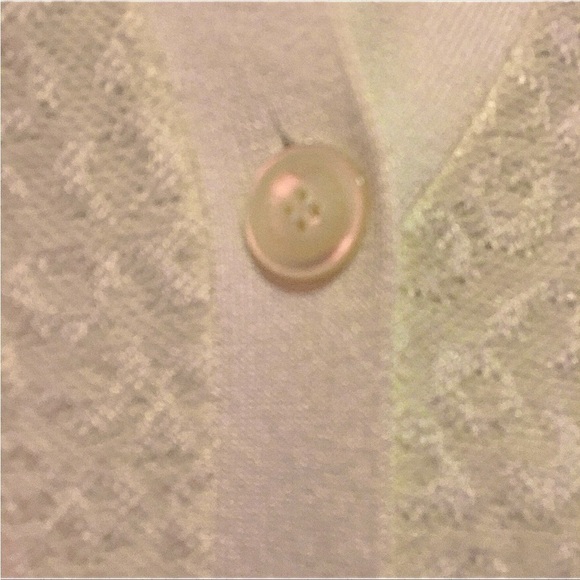 St. John Figure Flattering White 2 piece Woven Sweater Set in Medium - Picture 5 of 11